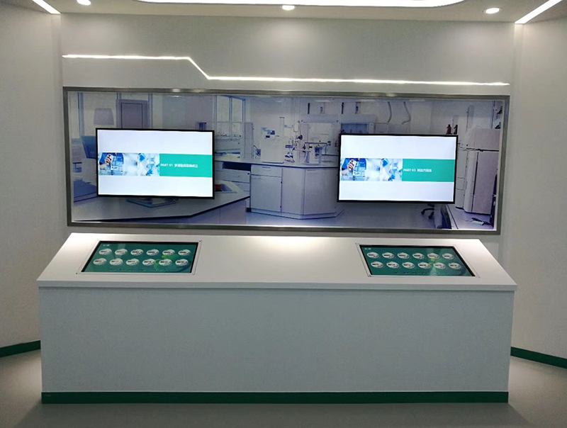 32 inch Wall-mounted Display