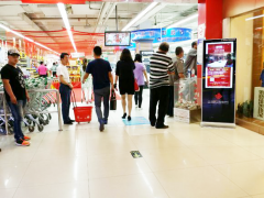 43 inch floor standing ad player